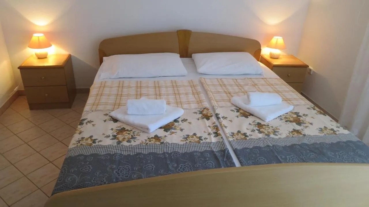 Cosy Apartments Malinska Croatia
