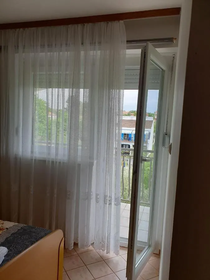 Cosy Apartments Malinska 0*,  Croatia