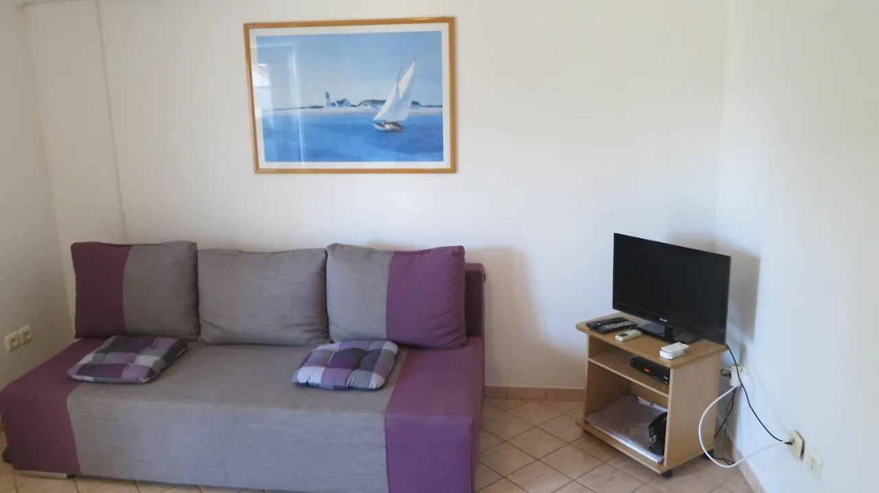Cosy Apartments Malinska Hırvatistan